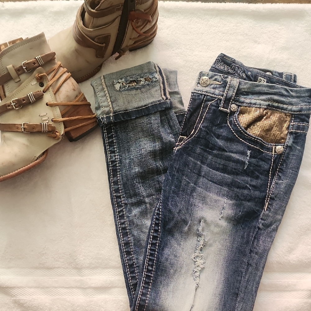 Miss Me Distressed Signature Rise Cuffed Skinny Blue Jeans Size: 27 - Picture 2 of 13